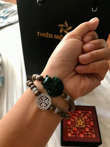Nine-tailed fox agarwood beaded bracelet with silver s925 - classic photo review