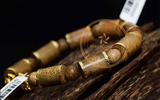 Gold Pillar Pixiu Agarwood Bracelet