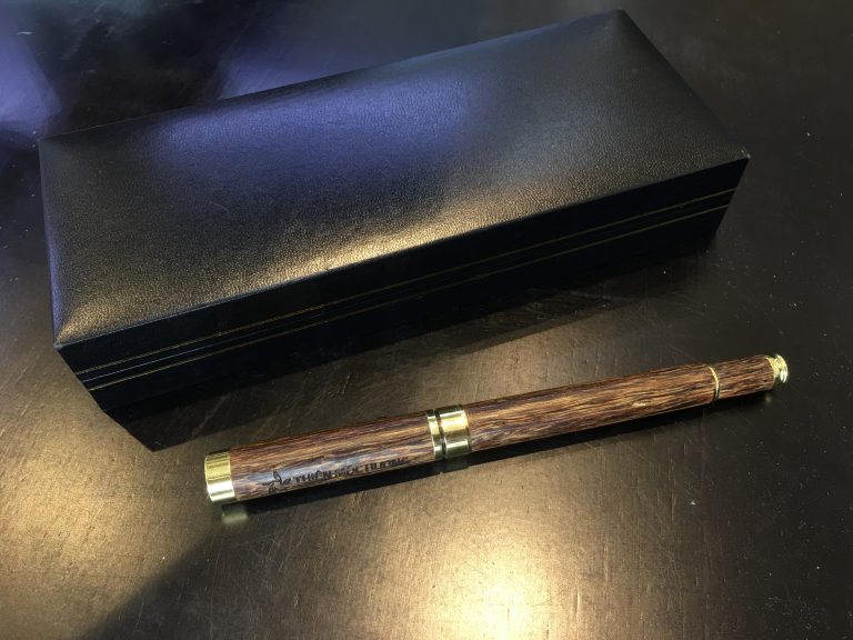 agarwood pen