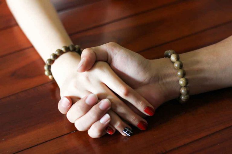simple round agarwood bracelet