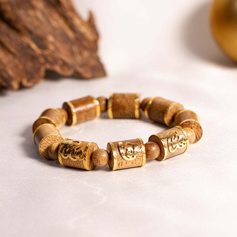 Golden Phuc Loc Tho bamboo agarwood beaded bracelet