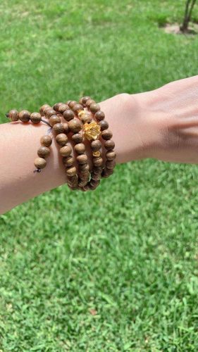 Lotus 108 mala beads bracelet with 24k gold - classic photo review