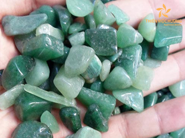 Jade stone feng shui crystals - Thien Moc Huong