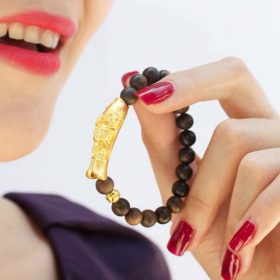 Carp agarwood beaded bracelet with 24k gold charm - premium