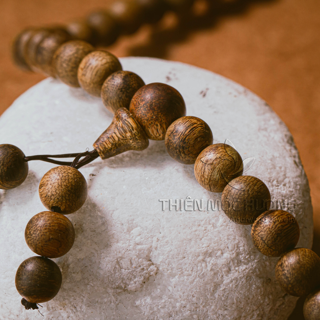 agarwood mala beads