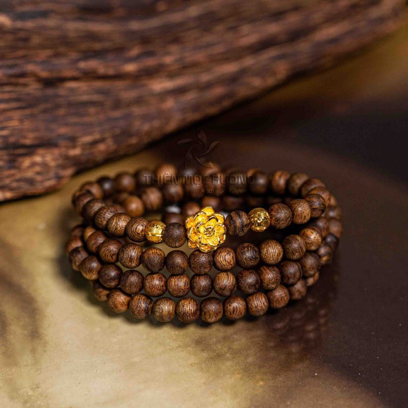 Blossom bracelet with 24K Gold Charm - Philippines Premium Agarwood