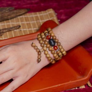 Agarwise Blissful Beans 108 mala beads bracelet - classic