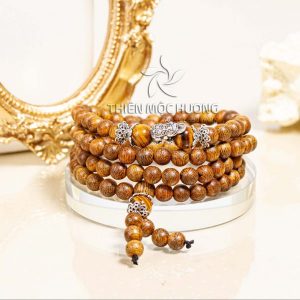 Money frog agarwood 108 mala beaded bracelet
