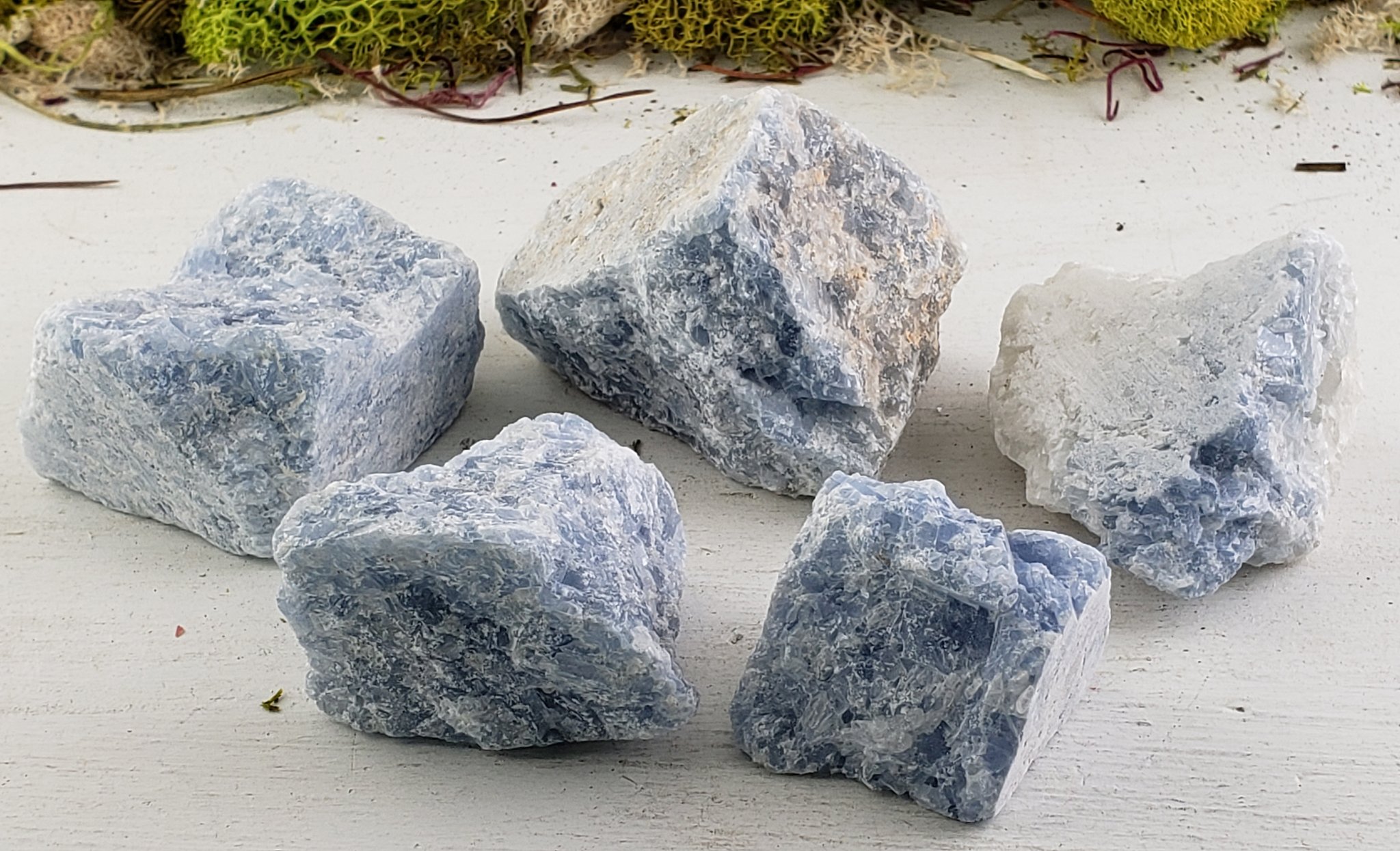 The magic in blue quartz, lead you to success