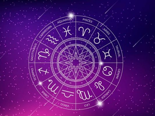 What is the November zodiac Features of this zodiac