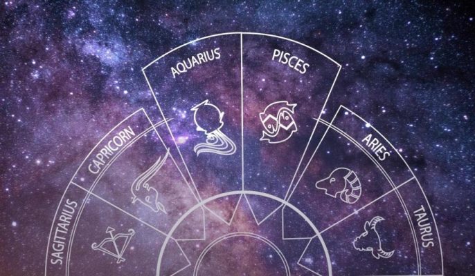 People born in February belong to Aquarius and Pisces