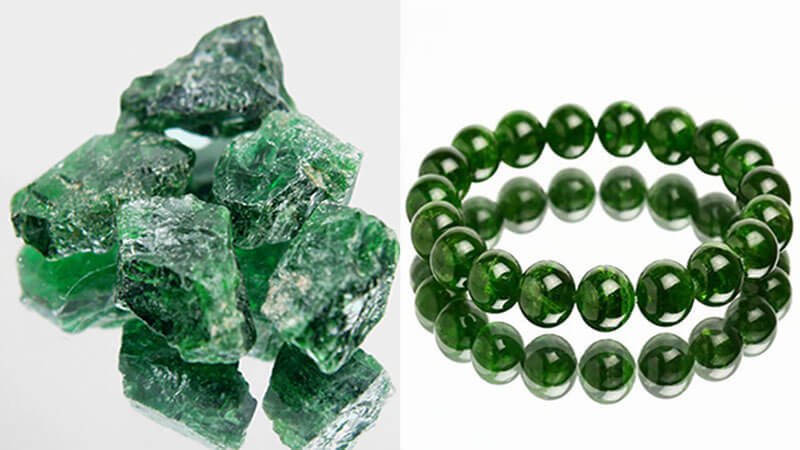 Although green gems are common, naturally occurring green gemstones are very rare. 