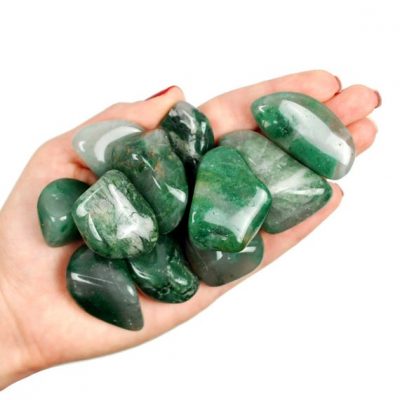 The effect and meaning of feng shui chalcedony green stone