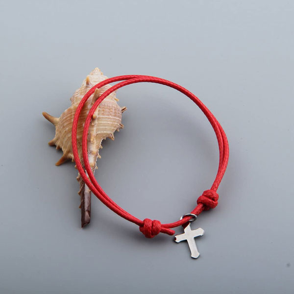 red string bracelet christianity 1