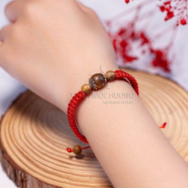Red thread bracelet Therevada lucky wristlet Lucky Red thread bracelet Red thread bracelet Buddhist
