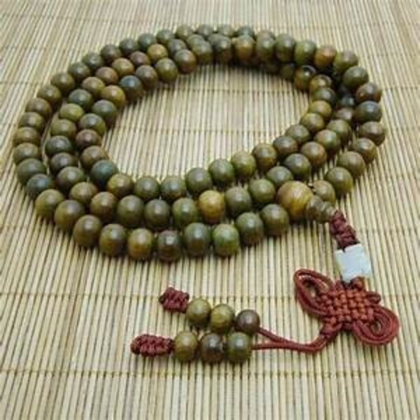 sandalwood mala beads