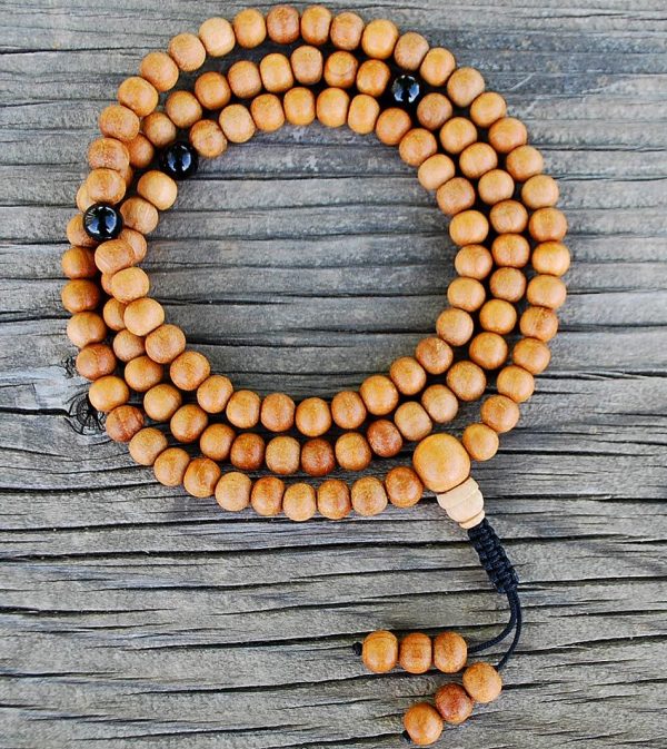 Tibetan sandalwood mala prayer beads meaning