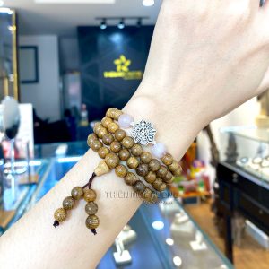 Eight-treasure agarwood 108 mala beaded bracelet