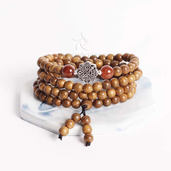 Eight-treasure agarwood 108 mala beaded bracelet