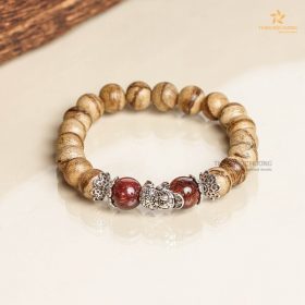 Jinchan – Money frog agarwood beaded bracelet