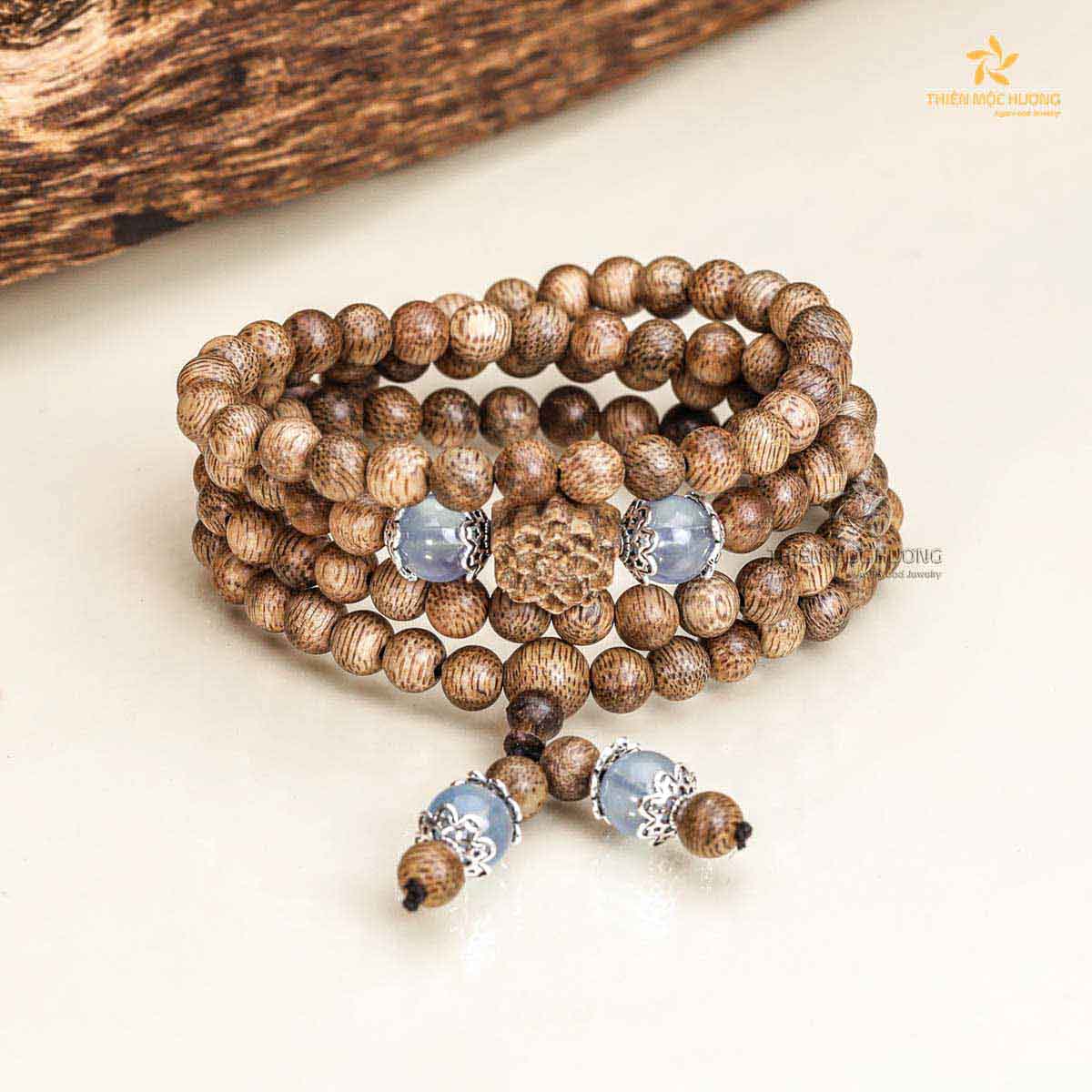 Lotus 108 mala beads Agarwood Bracelet with Gemstone - Aquamarine - Vietnamese Toc Agarwood