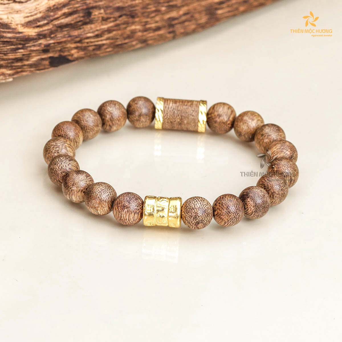 Golden Tibetan Amulet Agarwood Bracelet - Vietnamese Toc Agarwood