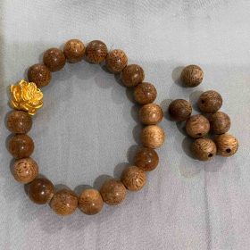 Golden Lotus Agarwood Bracelet - TMH Agarwood Jewelry