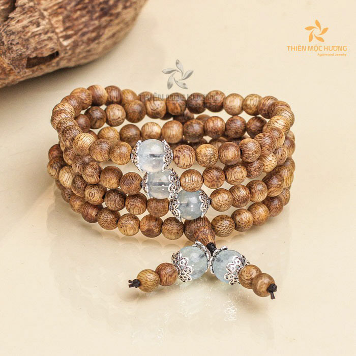 The Fierce Courage 108 mala beads bracelet was born to brighten the wearer’s spirit - best agarwood bracelet for women 