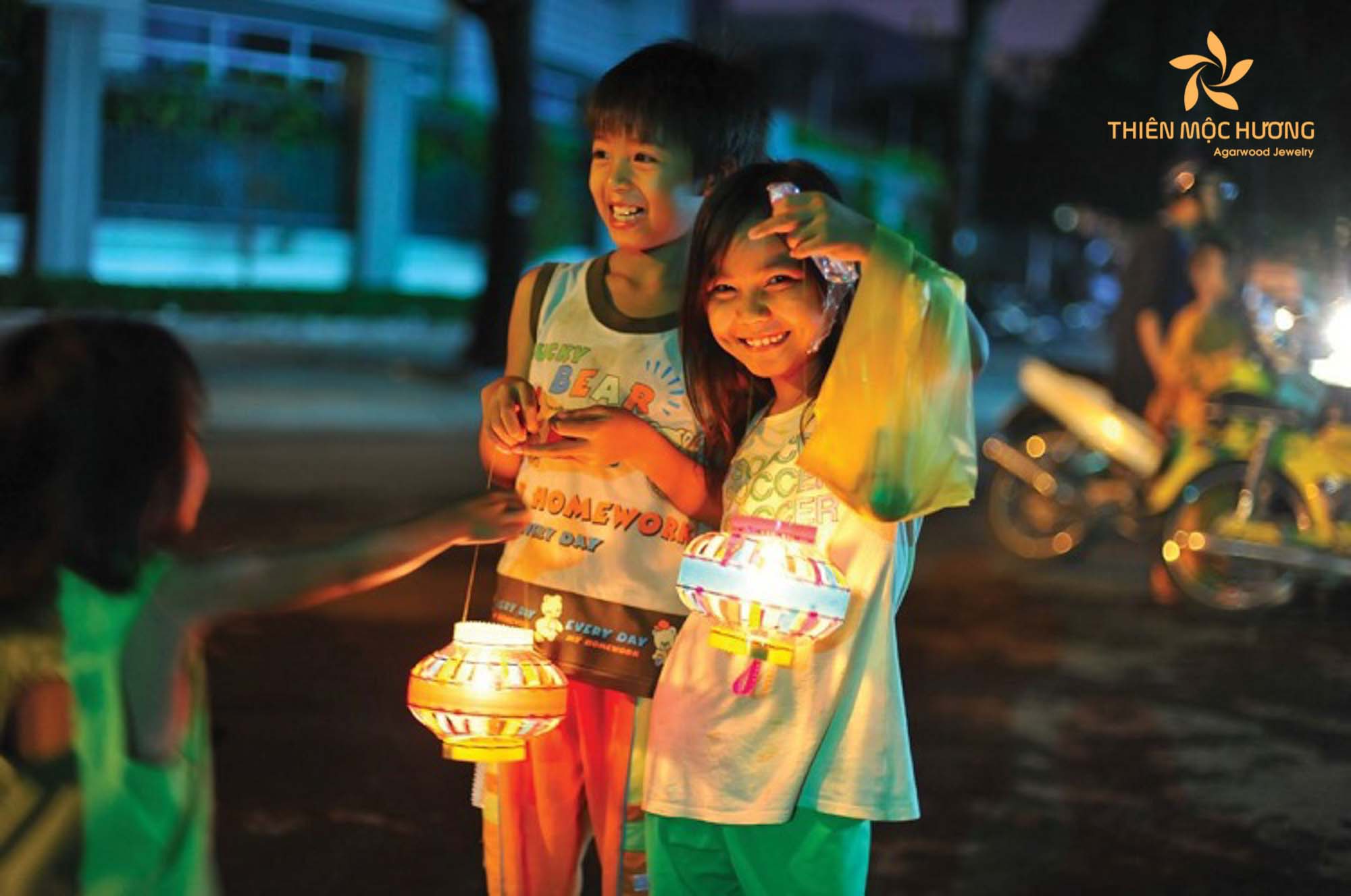 Lantern parade and lantern-making contest