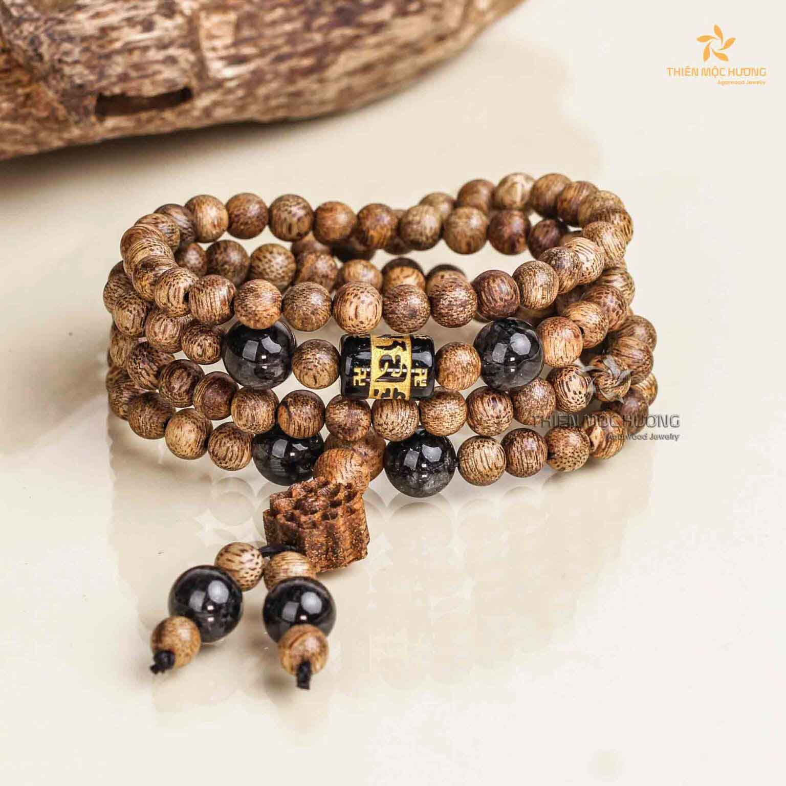 Spiritual Blessing 108 mala beads Bracelet is a jewelry accessory known for its simplicity but creates depth