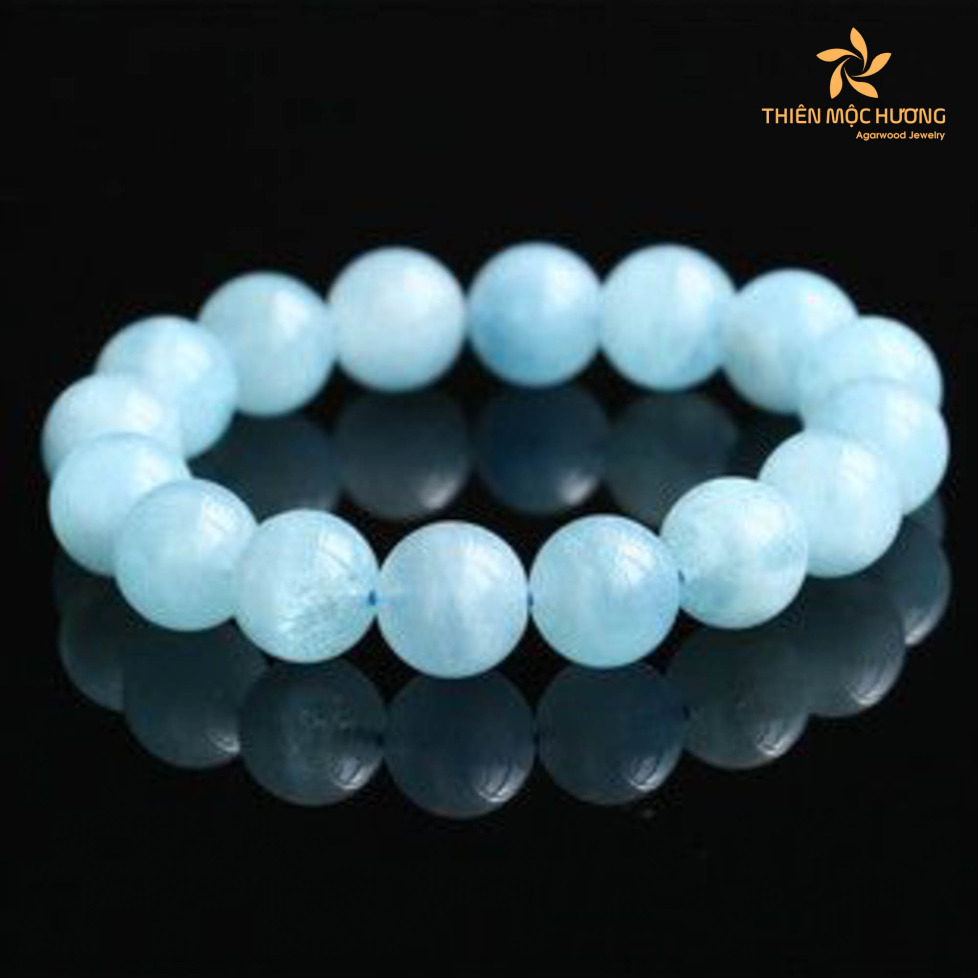 The spiritual significance of aquamarine crystal bracelets extends to their resonance with the throat and heart chakras.
