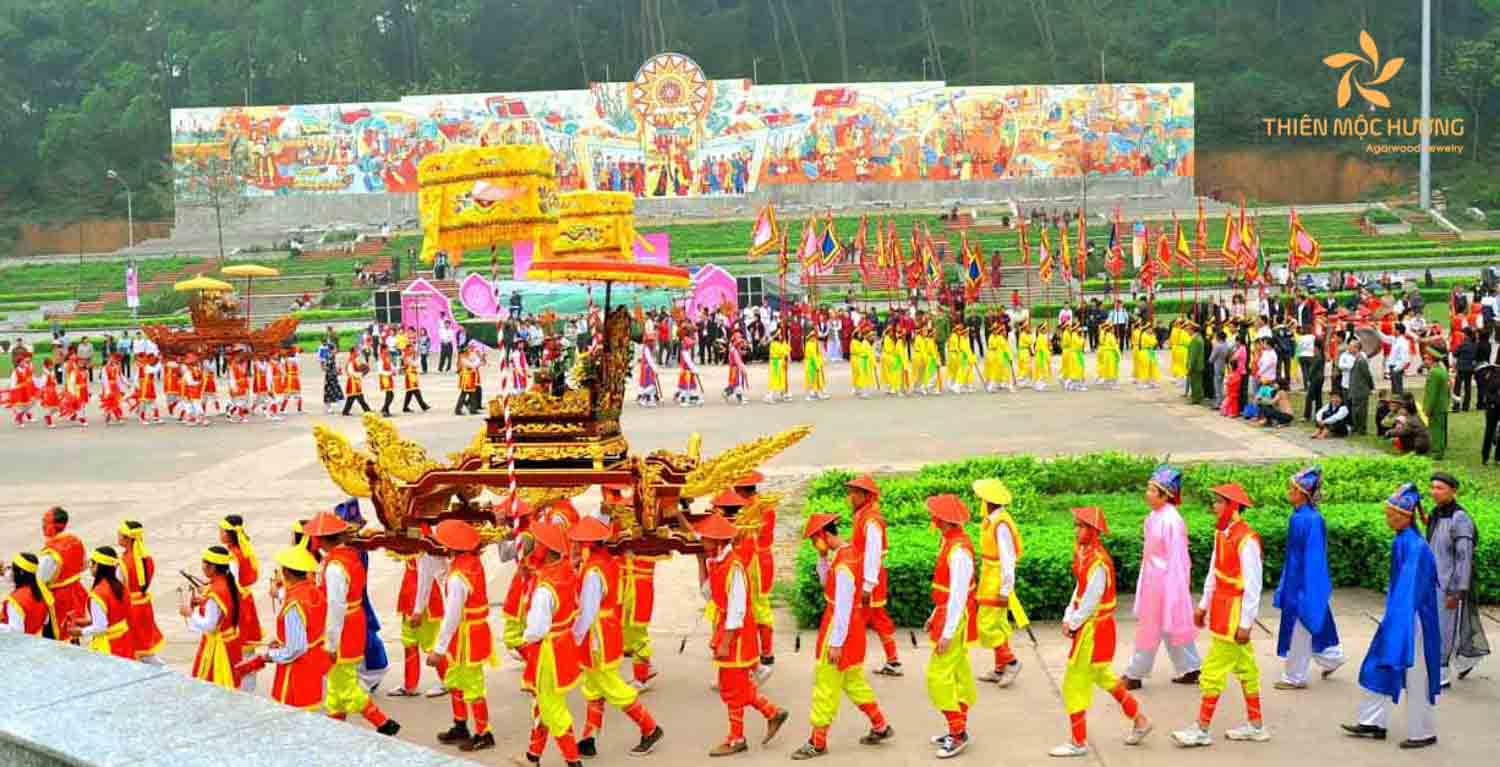 Hung King Temple Festival - Special Vietnamese festivals 