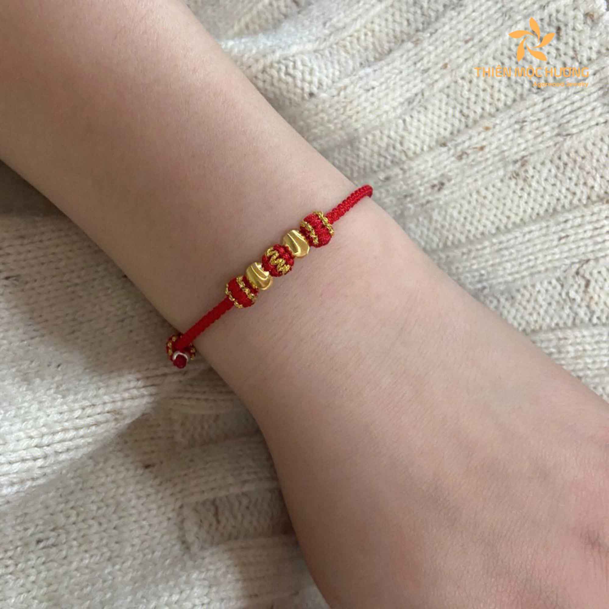 Understanding the significance of red string bracelets