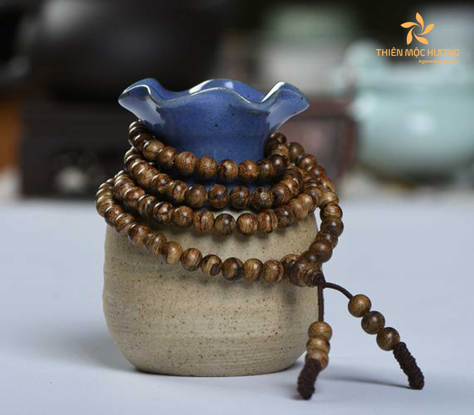 How to choose a Agarwood mala beads necklace