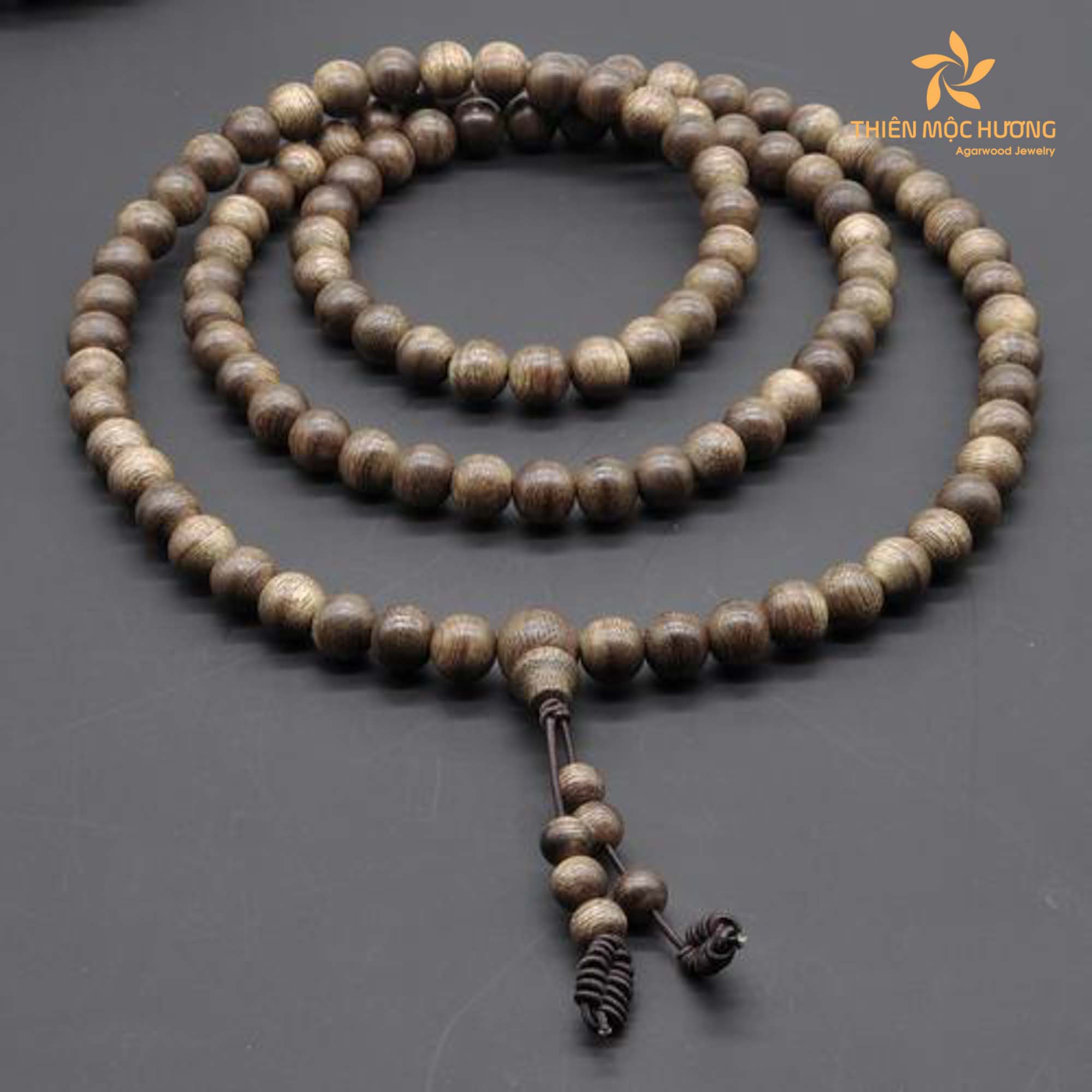 The word mala in mala bead necklace meaning “garland” in Sanskrit, and it symbolizes the connection between the individual and the divine