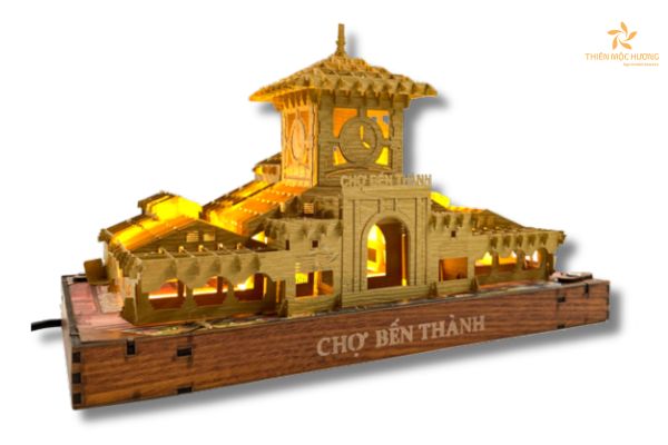 Vietnamese architecture and history models